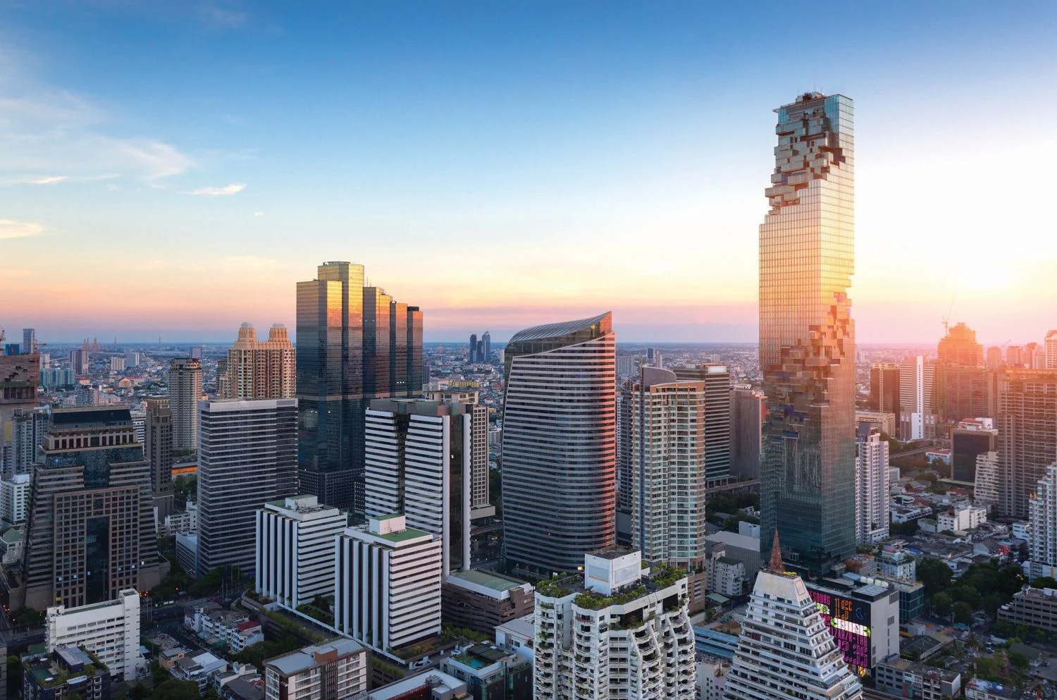 曼谷第三代新CBD Rama 9特區潛力無限，超精華地段刮起投資熱潮！